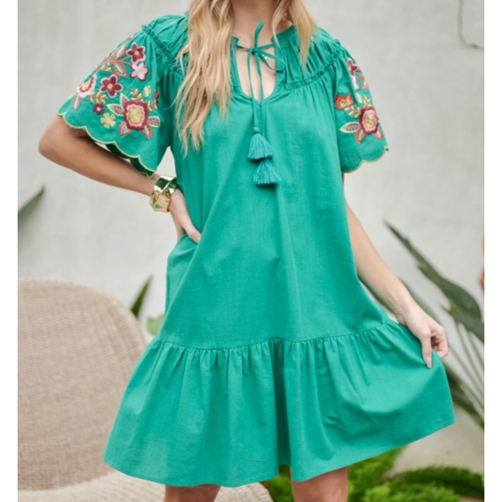 Bright Green Yellow Floral Embroidered Short Sleeve Ruched V Tassel Tie Dress
